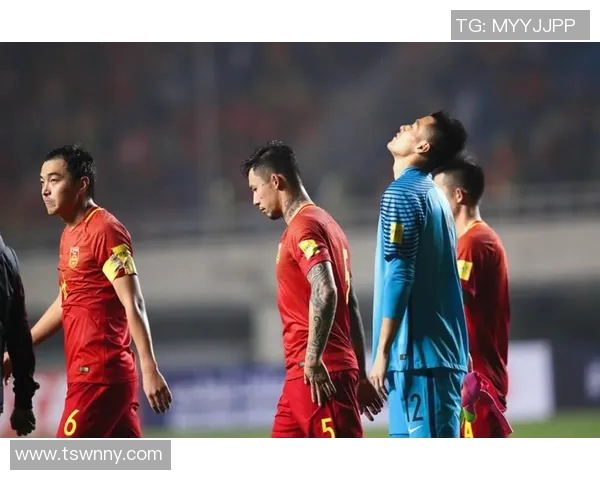 足球场上闪耀球星背后的她们 美丽与智慧并存的足球人妻生活 足球场上闪耀球星背后的她们 美丽与智慧并存的足球人妻生活