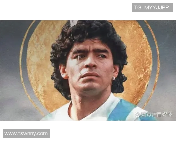 全球足球传奇盘点：最受欢迎的十大球星及其辉煌成就揭秘