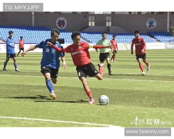 球场内外同样引人注目 足球场穿搭风格球星大揭秘